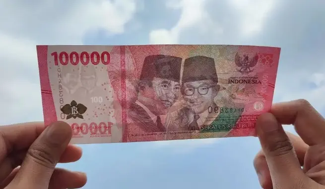 Sebar Uang Palsu untuk Dapat Kembalian Asli, Pria ini Diciduk Polisi