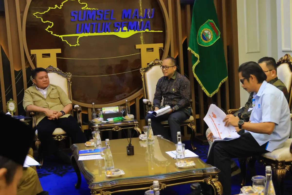 Gubernur Herman Deru Dorong Percepatan Elektrifikasi Pelosok Sumsel, 6.045 KK Segera Nikmati Listrik