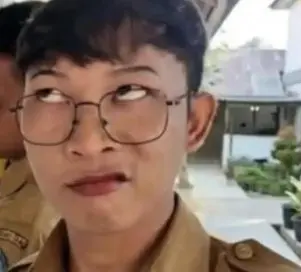 Guru Honorer di Tolitoli Diberhentikan Usai Video Berdandan Layaknya Perempuan Viral